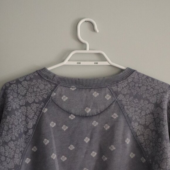 Aerie Women's XS Blue Floral Oversized Crewneck Stretch Pullover Raglan Sweater - Picture 7 of 13